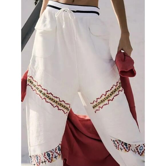 Free People Crystal Sport Joggers Embroidered Ribbed Waist Ivory Red Gold M NEW - Picture 1 of 7